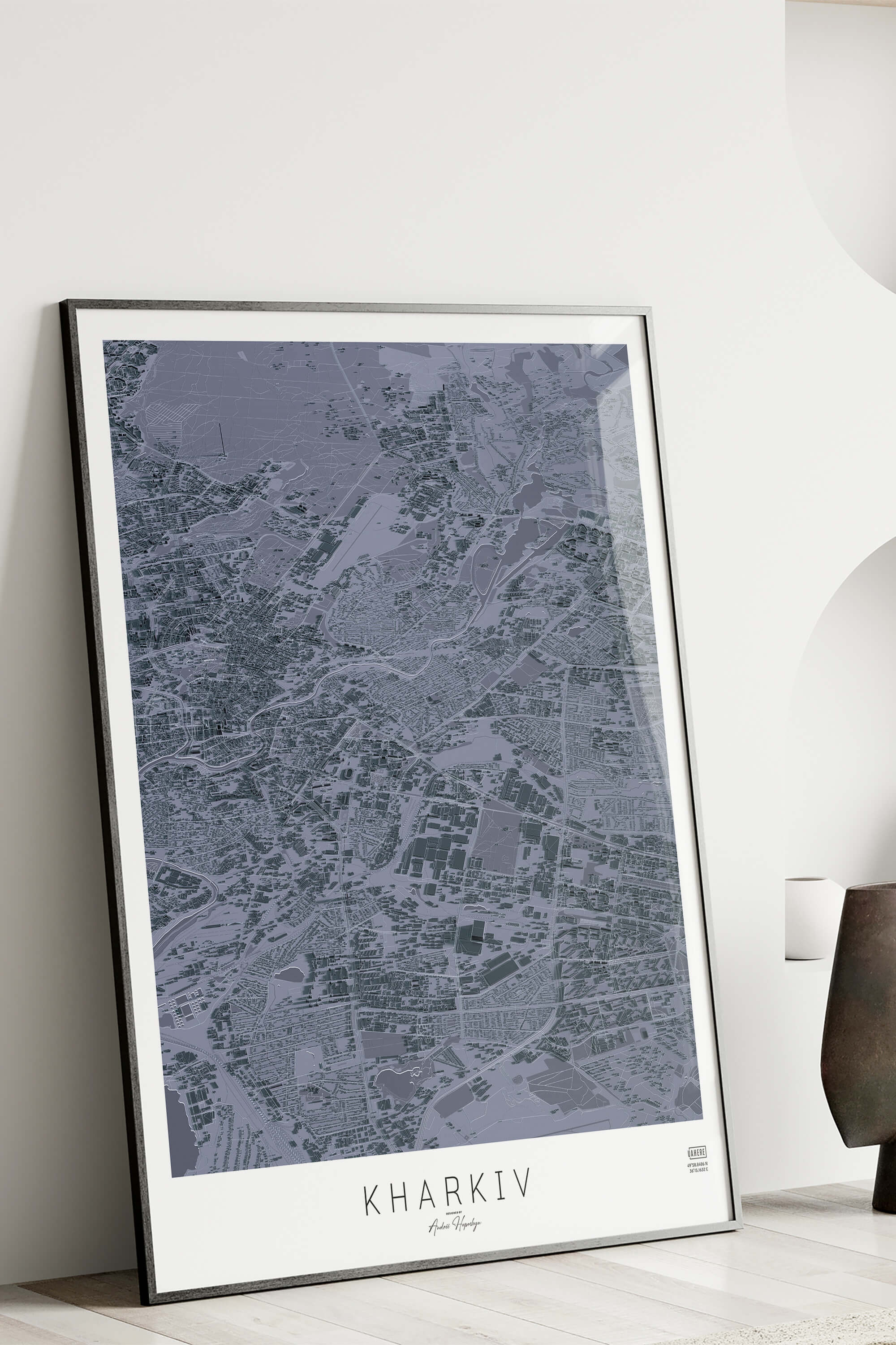 Постер мапи Харкова у чорній рамці